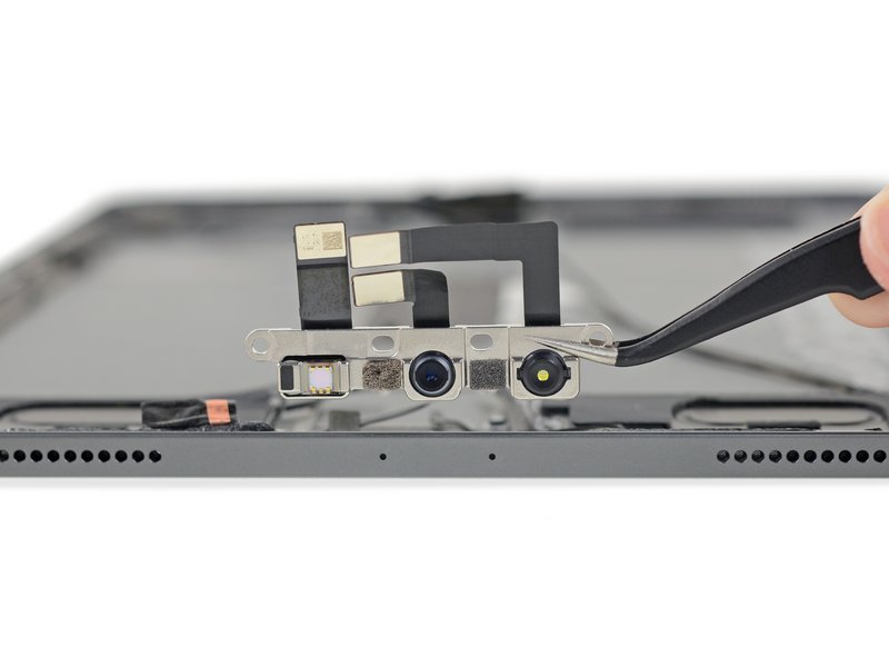 Thay camera trước iPad Pro 12.9 inch 2018