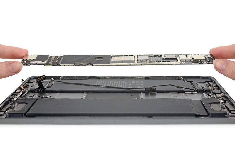Thay mainboard iPad Pro 12.9 inch 2018
