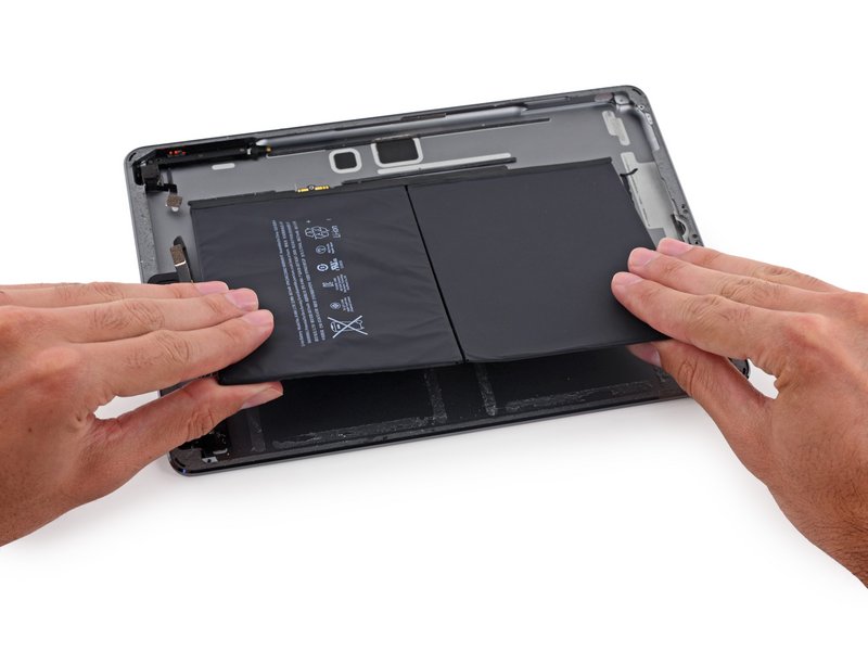 Thay pin iPad Gen 5 2017