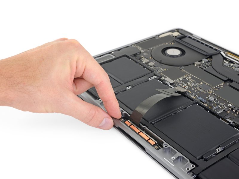 Sửa lỗi MacBook Pro 15 inch không nhận USB