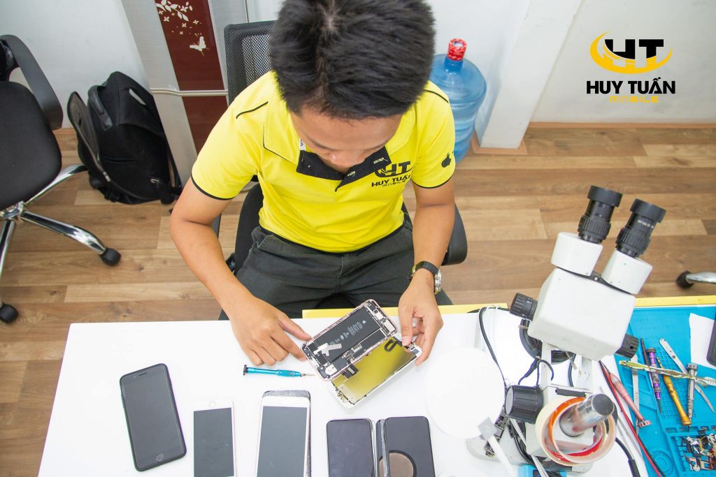 https://huytuanmobile.vn/